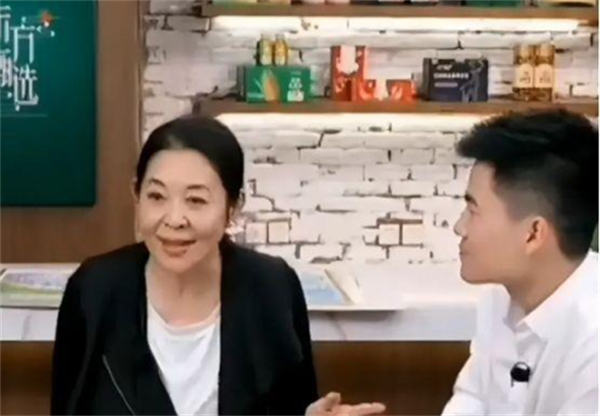 董宇辉的风骨，也是文人的脊梁 直播带货 网红 好文分享 第1张