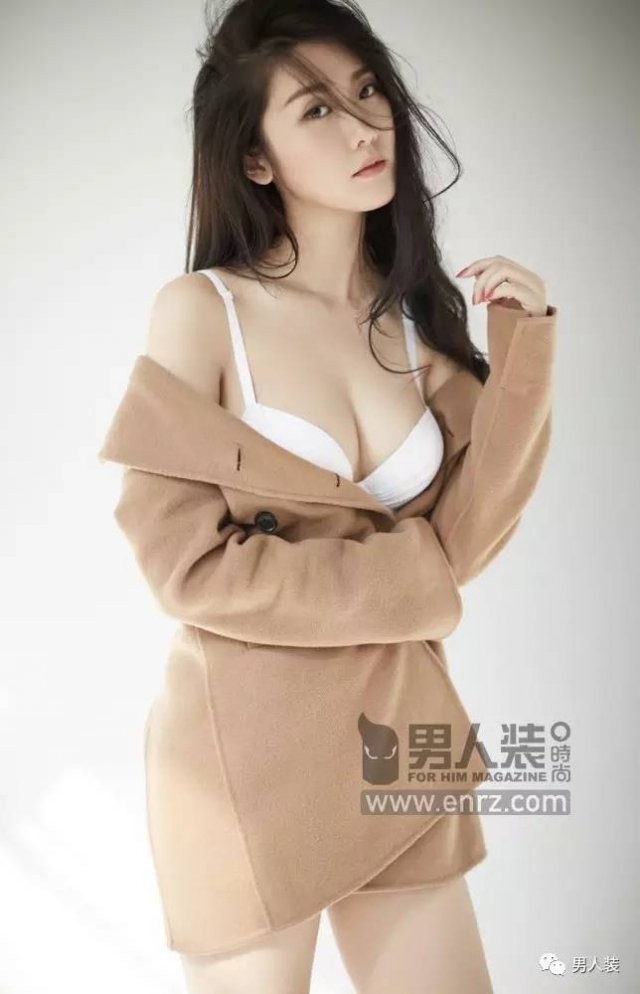 <a href=https://www.cgtblog.com/e/tags/?tagid=1211 target=_blank class=infotextkey>美女主播</a> 男人装 <a href=https://www.cgtblog.com/e/tags/?tagid=1213 target=_blank class=infotextkey>熊猫TV</a> <a href=https://www.cgtblog.com/e/tags/?tagid=1212 target=_blank class=infotextkey>斗鱼TV</a> 